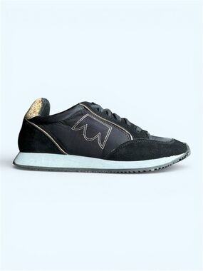 BIRDIES Roadrunner Black Sneakers w/Athletic Silhouette & Gold Detail • Size 8.5